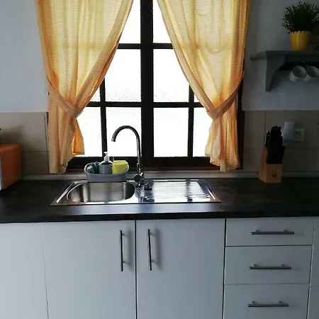 El Cuarto De Moza Apartman Tinajo